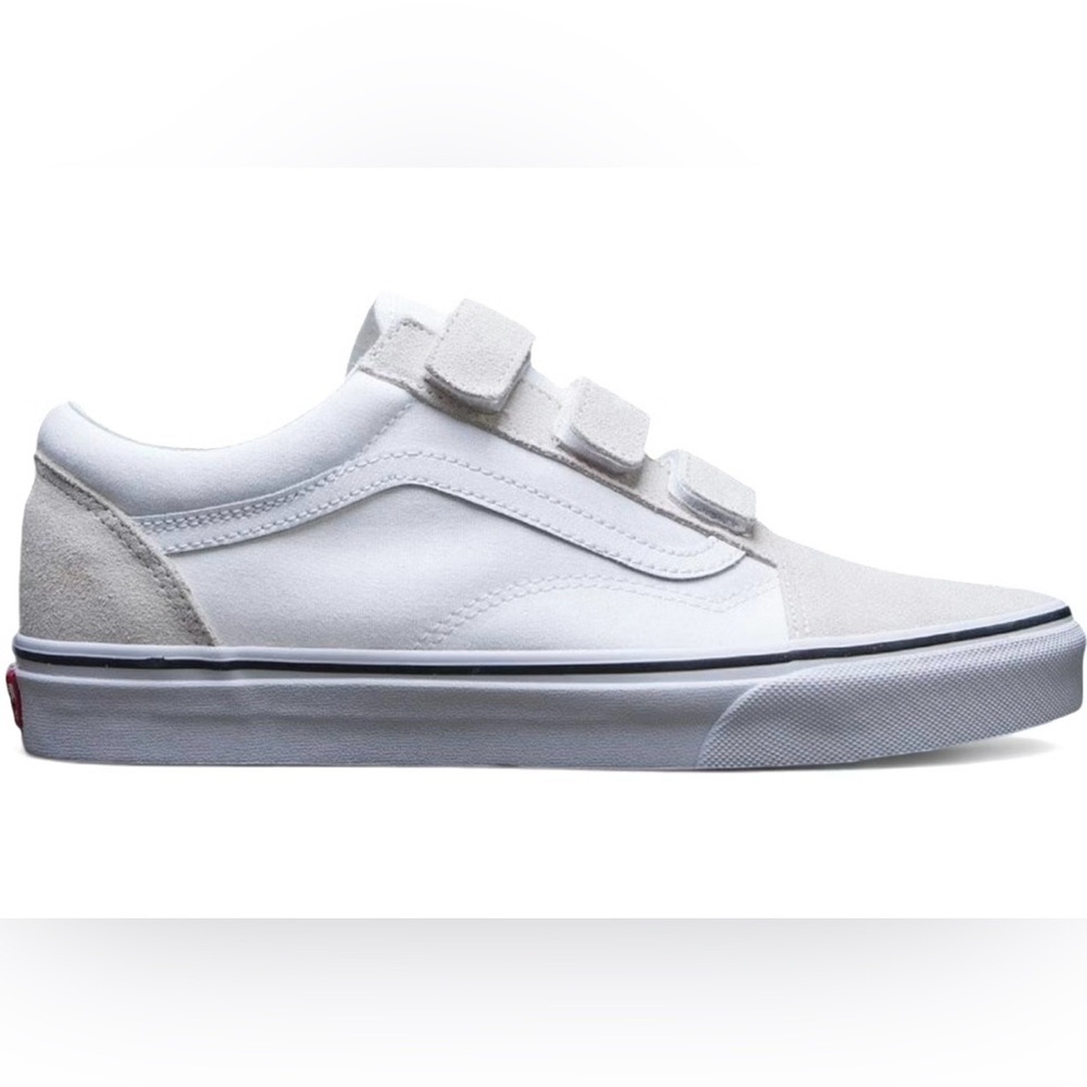 Vans White Low-Top Old Skool Sneaker